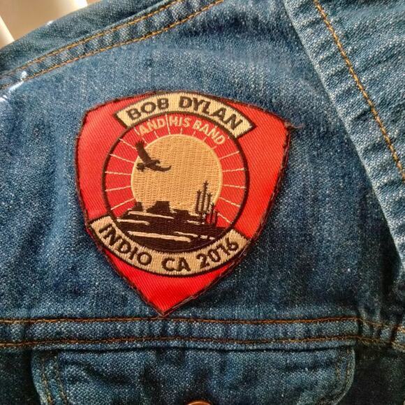 Wrangler Jean Jacket Unique Embroidery & Bob Dylan‎ Patch Womens Size Large - Picture 5 of 11